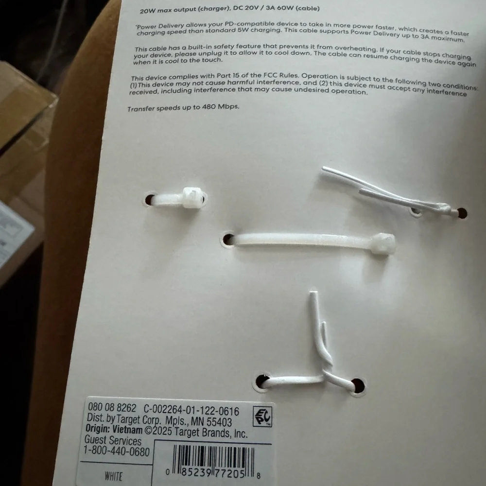 White USB-C Home Charging Kit